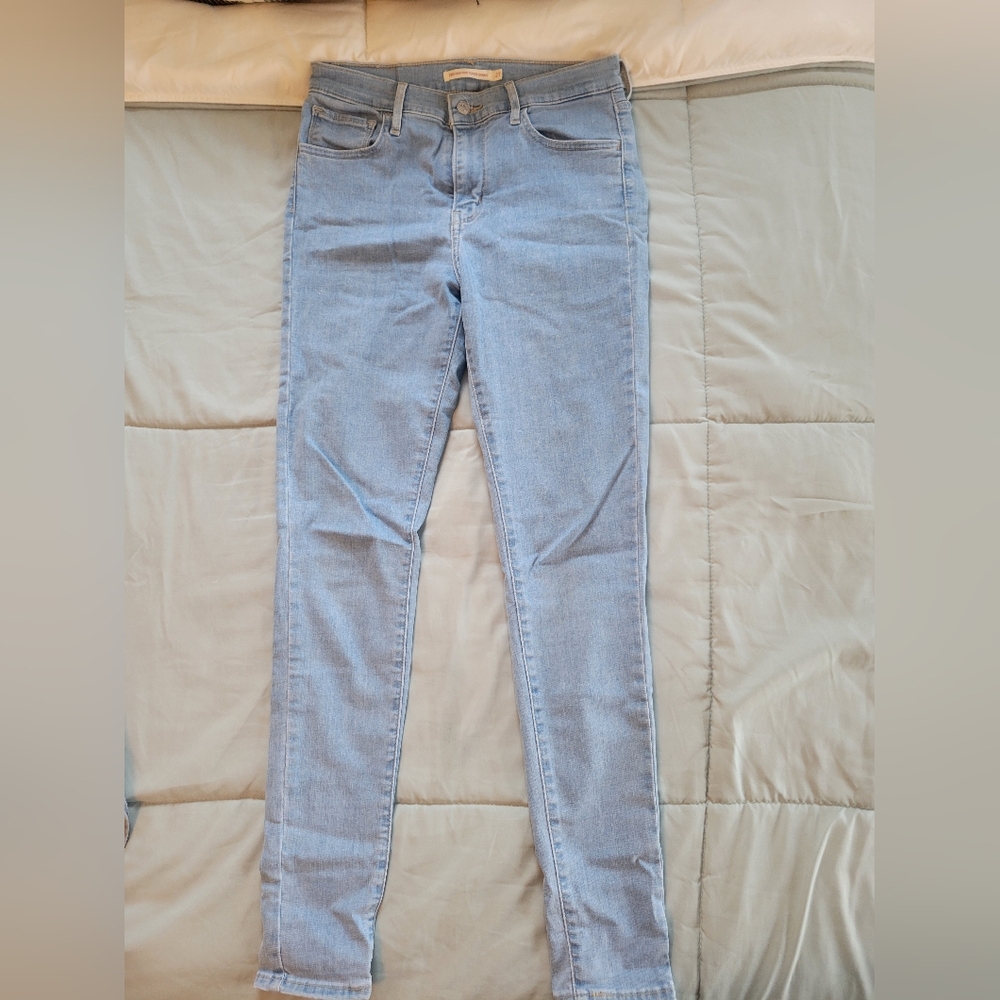 Levi's 720 Skinny High Rise Light Wash Jeans